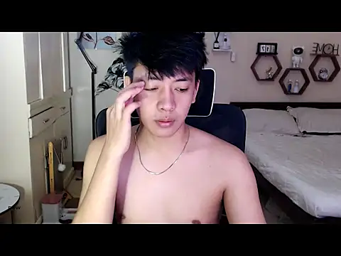 niel cumshow online show from January 18, 2026, 6:39 am