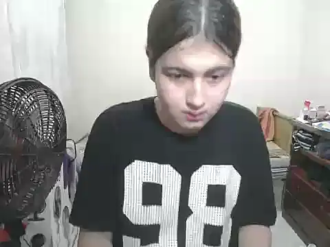 Snapshot of Mirage_Sertori chatting on November 10, 2025, 11:10 pm Mirage Sertori online show from November 10, 2025, 11:10 pm