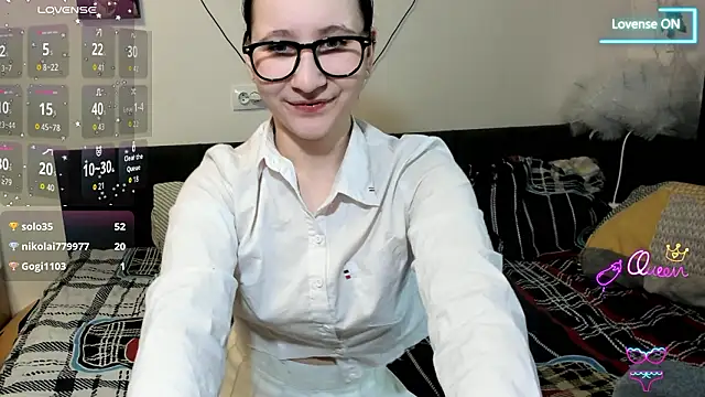 ChristinaFivePlus online show from January 19, 2026, 10:19 am