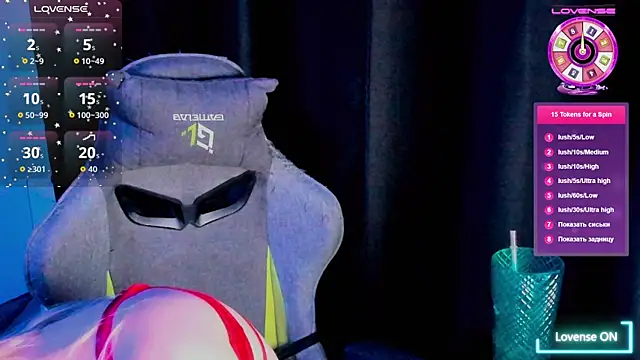 Snapshot of ChristinaFivePlus chatting on November 9, 2025, 4:33 pm ChristinaFivePlus online show from November 9, 2025, 4:33 pm