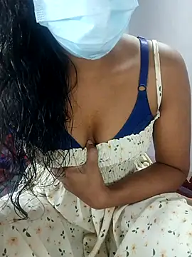 Snapshot of sexybolegirl chatting on November 25, 2025, 5:13 pm sexybolegirl online show from November 25, 2025, 5:13 pm