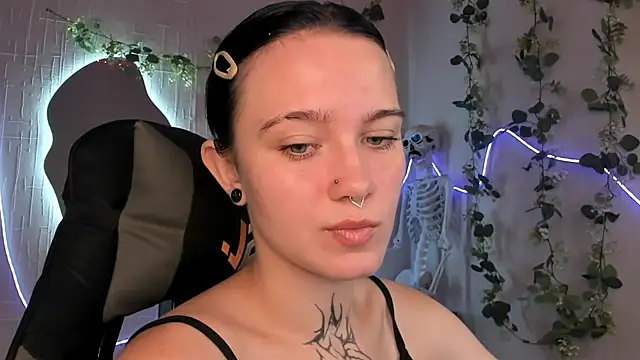 Elastikisss online show from July 17, 2026, 7:27 am