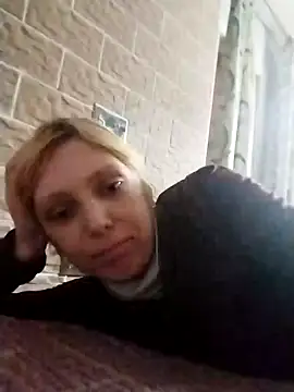 Snapshot of Ponka2011 chatting on November 1, 2025, 6:08 am Ponka2011 online show from November 1, 2025, 6:08 am