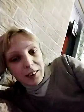 Snapshot of Ponka2011 chatting on December 16, 2025, 6:06 am Ponka2011 online show from December 16, 2025, 6:06 am