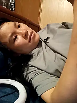 Suny babyy online show from April 18, 2026, 1:02 pm