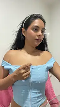 Snapshot of Selene_Wings22 chatting on May 29, 2026, 1:22 am Selene Wings22 online show from May 29, 2026, 1:22 am