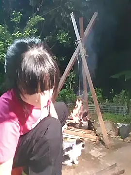 Helen-Tran online show from October 25, 2025, 12:50 pm