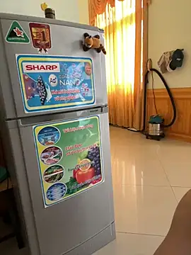 Helen-Tran online show from October 4, 2025, 2:24 am