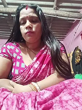 reya743 online show from November 27, 2025, 3:56 pm