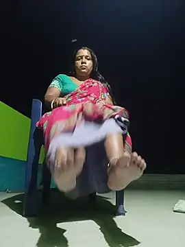 reya743 online show from February 20, 2026, 2:41 pm