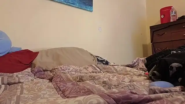 TrebleSquirter online show from November 10, 2025, 2:00 pm