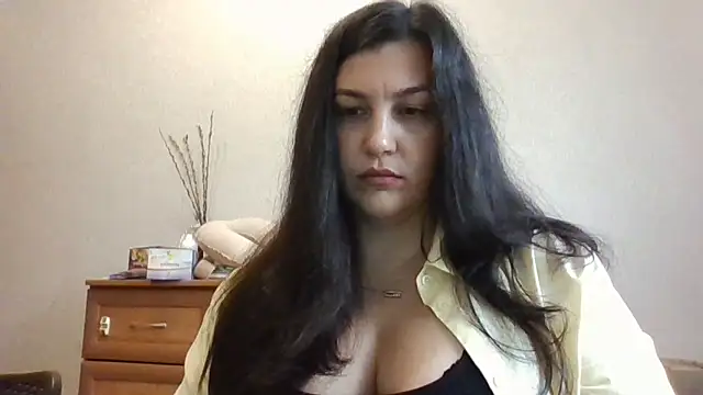 Feymaria online show from October 13, 2025, 6:04 am