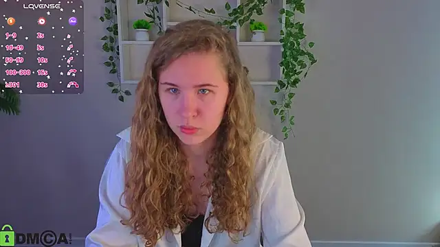 Elsie Cutties online show from November 11, 2025, 12:49 am