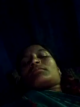 Pooja6060 online show from October 17, 2025, 3:03 pm