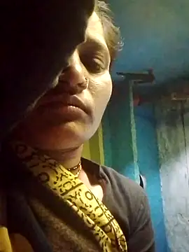 Pooja6060 online show from October 6, 2025, 7:36 pm