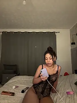 OliviaAshhh online show from April 19, 2026, 8:44 pm