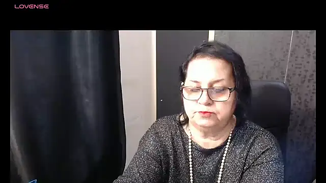 MissSanjanne online show from February 22, 2026, 8:32 pm