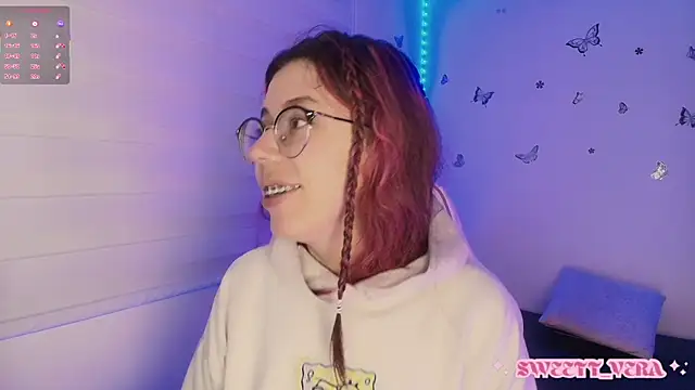 sweettvera online show from November 12, 2025, 10:41 am