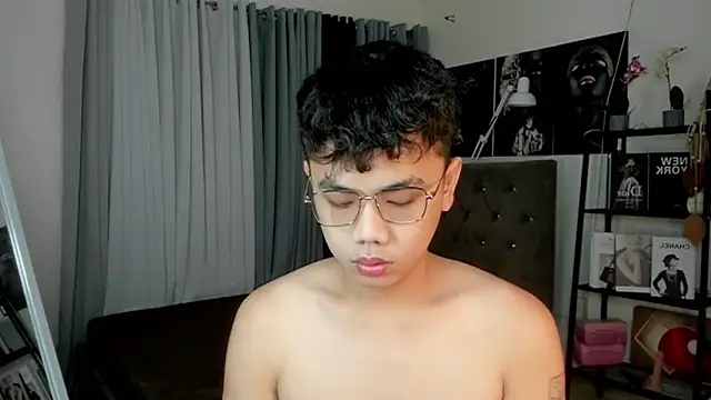JuliuswildCock online show from October 8, 2025, 5:13 pm