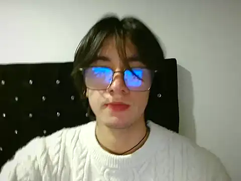 Snapshot of Matti_Mendez_ chatting on June 11, 2026, 1:49 am Matti Mendez online show from June 11, 2026, 1:49 am