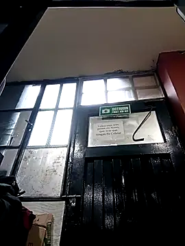 Mia-love-03 online show from December 4, 2025, 9:03 pm