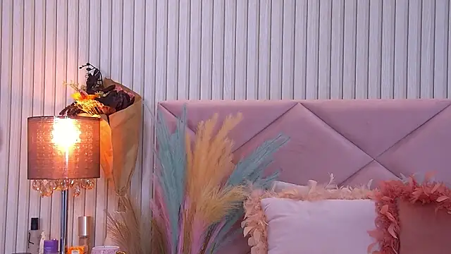 CindyKassidy online show from December 20, 2025, 7:55 am