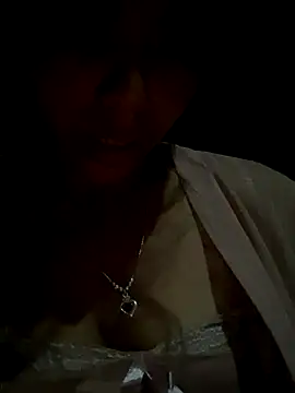 Snapshot of Suki_babyy chatting on November 7, 2025, 12:53 pm Suki babyy online show from November 7, 2025, 12:53 pm