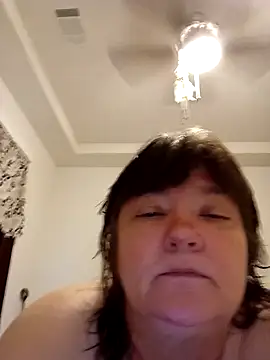 Snapshot of Buggy1965 chatting on September 24, 2025, 3:18 pm Buggy1965 online show from September 24, 2025, 3:18 pm