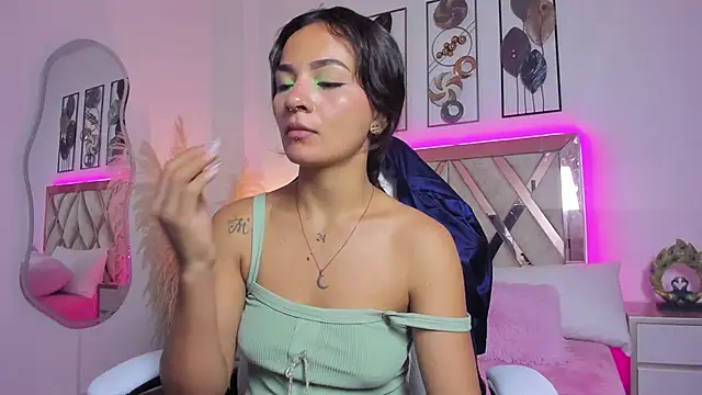 Snapshot of akira_09_ chatting on November 22, 2025, 1:10 pm akira 09 online show from November 22, 2025, 1:10 pm