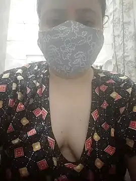 Snapshot of Cute-Purva chatting on October 25, 2025, 6:41 pm Cute-Purva online show from October 25, 2025, 6:41 pm