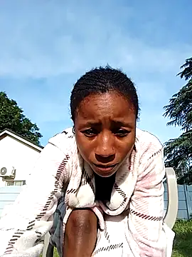 Snapshot of HotPetite_25 chatting on November 30, 2025, 5:08 am HotPetite 25 online show from November 30, 2025, 5:08 am