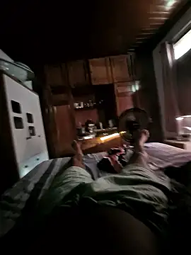 Snapshot of Preto18cmssa chatting on January 8, 2026, 8:37 pm Preto18cmssa online show from January 8, 2026, 8:37 pm