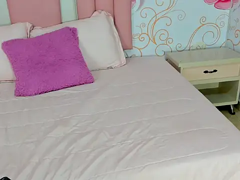 SofiaaBigBoobs online show from November 15, 2025, 12:09 pm