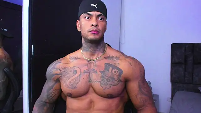 Snapshot of binmontana_ chatting on October 28, 2025, 11:14 pm binmontana online show from October 28, 2025, 11:14 pm