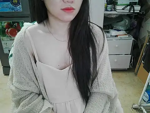 Ara4865 online show from October 24, 2025, 4:17 pm