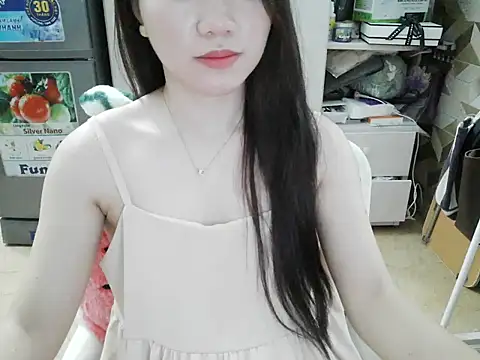 Ara4865 online show from October 25, 2025, 4:40 pm