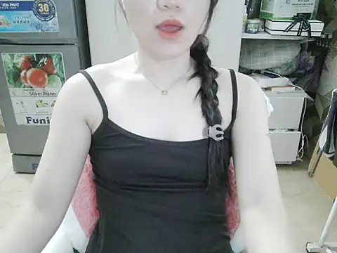 Ara4865 online show from October 26, 2025, 11:10 am