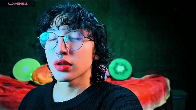 Snapshot of -BlueOpal- chatting on October 30, 2025, 7:22 pm -BlueOpal- online show from October 30, 2025, 7:22 pm