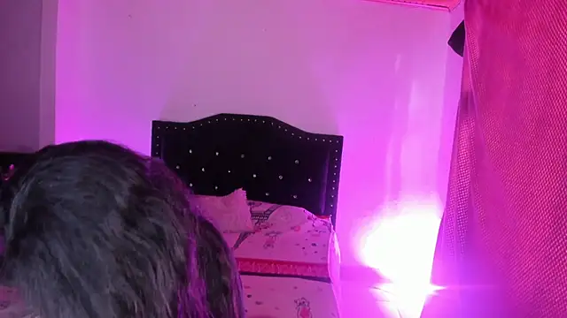 Snapshot of kitty__chs chatting on December 2, 2025, 11:23 am kitty chs online show from December 2, 2025, 11:23 am