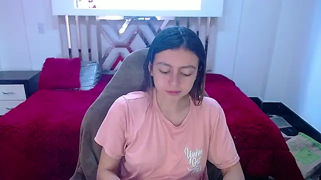 Snapshot of lala_clark chatting on October 17, 2025, 1:02 pm lala clark online show from October 17, 2025, 1:02 pm