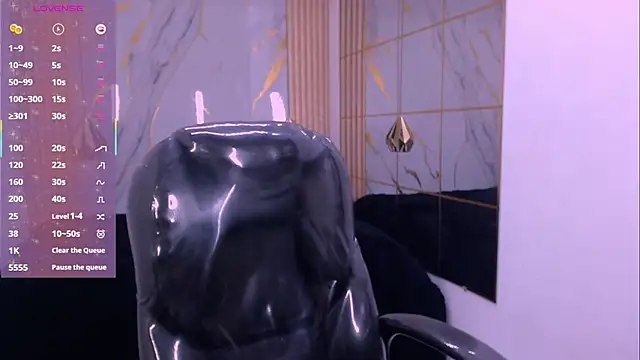 Snapshot of kat_96_ chatting on December 13, 2025, 8:04 pm kat 96 online show from December 13, 2025, 8:04 pm