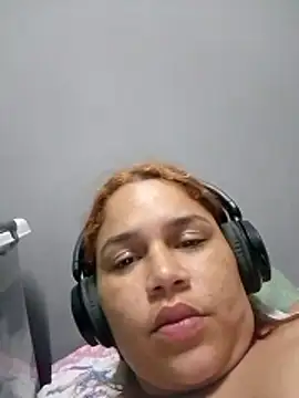 Snapshot of abysaenz chatting on October 24, 2025, 4:33 am abysaenz online show from October 24, 2025, 4:33 am