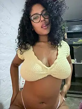 miiabrown18 online show from May 13, 2026, 1:12 am