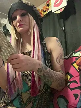 blondebarbiebae online show from February 7, 2026, 11:57 pm