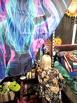 Snapshot of blondebarbiebae chatting on November 20, 2025, 10:20 pm blondebarbiebae online show from November 20, 2025, 10:20 pm