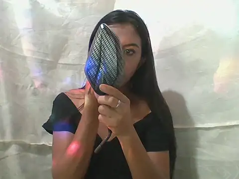 Kim25xxxx online show from October 26, 2025, 1:06 am