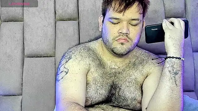 Snapshot of big_bearr chatting on May 2, 2026, 3:56 am big bearr online show from May 2, 2026, 3:56 am