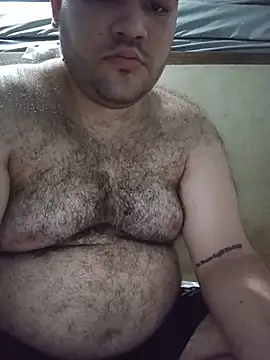Snapshot of big_bearr chatting on June 2, 2026, 11:43 am big bearr online show from June 2, 2026, 11:43 am