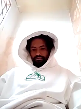 Snapshot of Goofygoody17 chatting on February 14, 2026, 10:04 am Goofygoody17 online show from February 14, 2026, 10:04 am