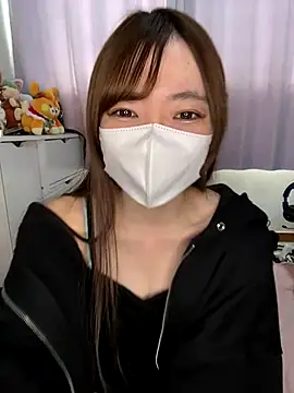 Snapshot of Moe_v_v chatting on November 15, 2025, 2:04 am Moe v v online show from November 15, 2025, 2:04 am